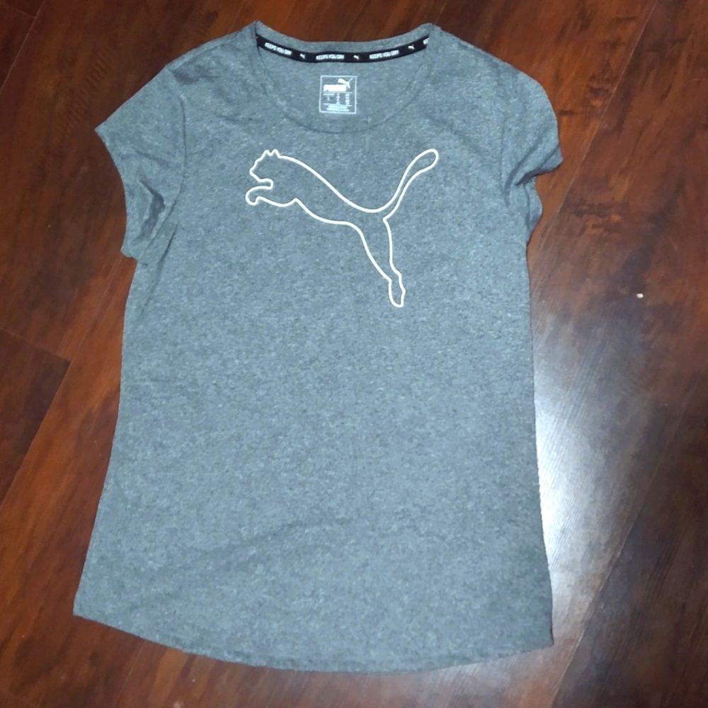 Puma workout shirt Large L Heather gray NWOT